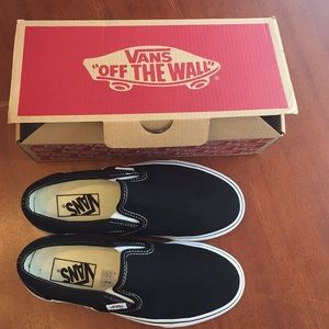 Vans Off the Wall Black Slip Ons NWOT Size 6.5